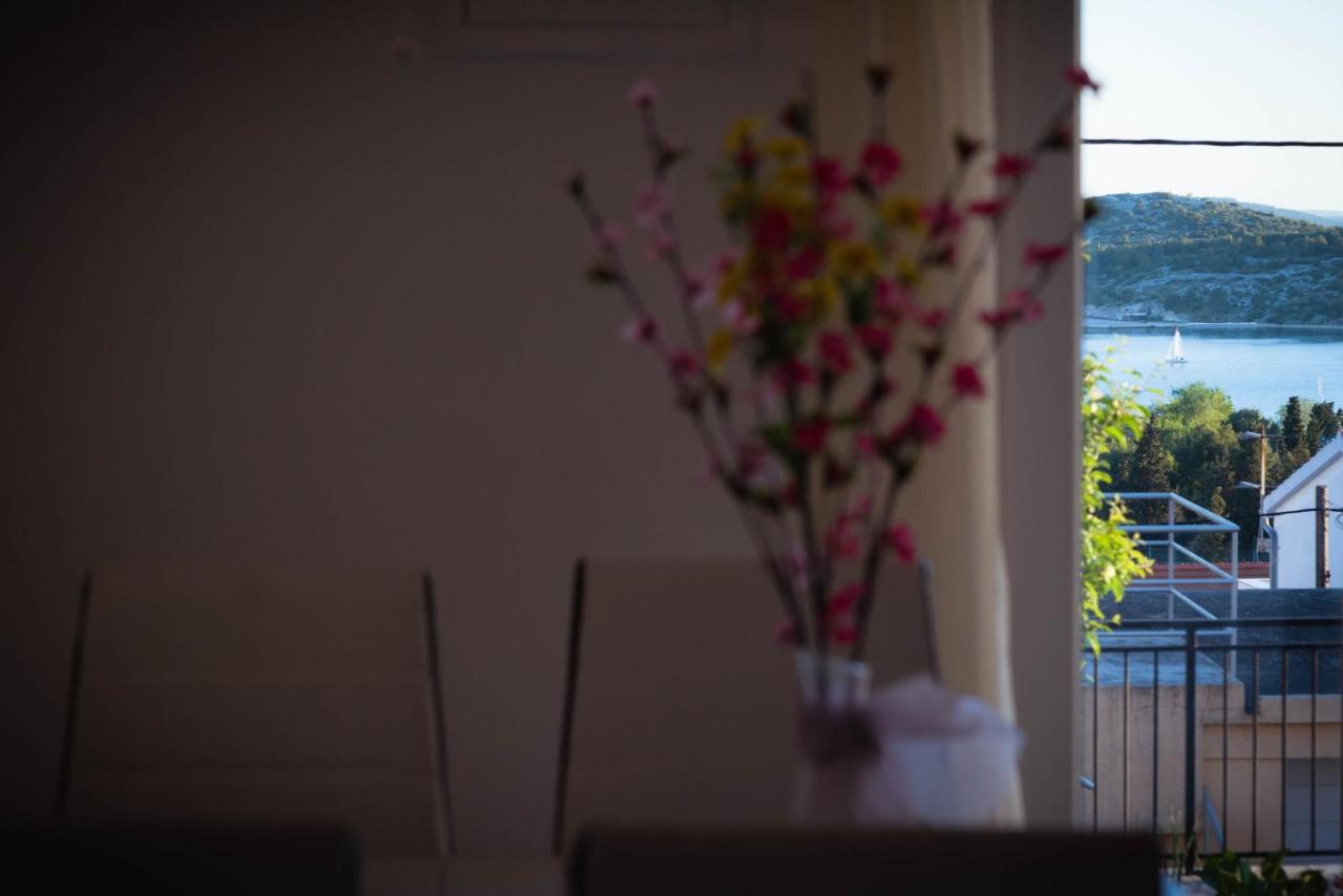שיבניק Apartments Nakic מראה חיצוני תמונה